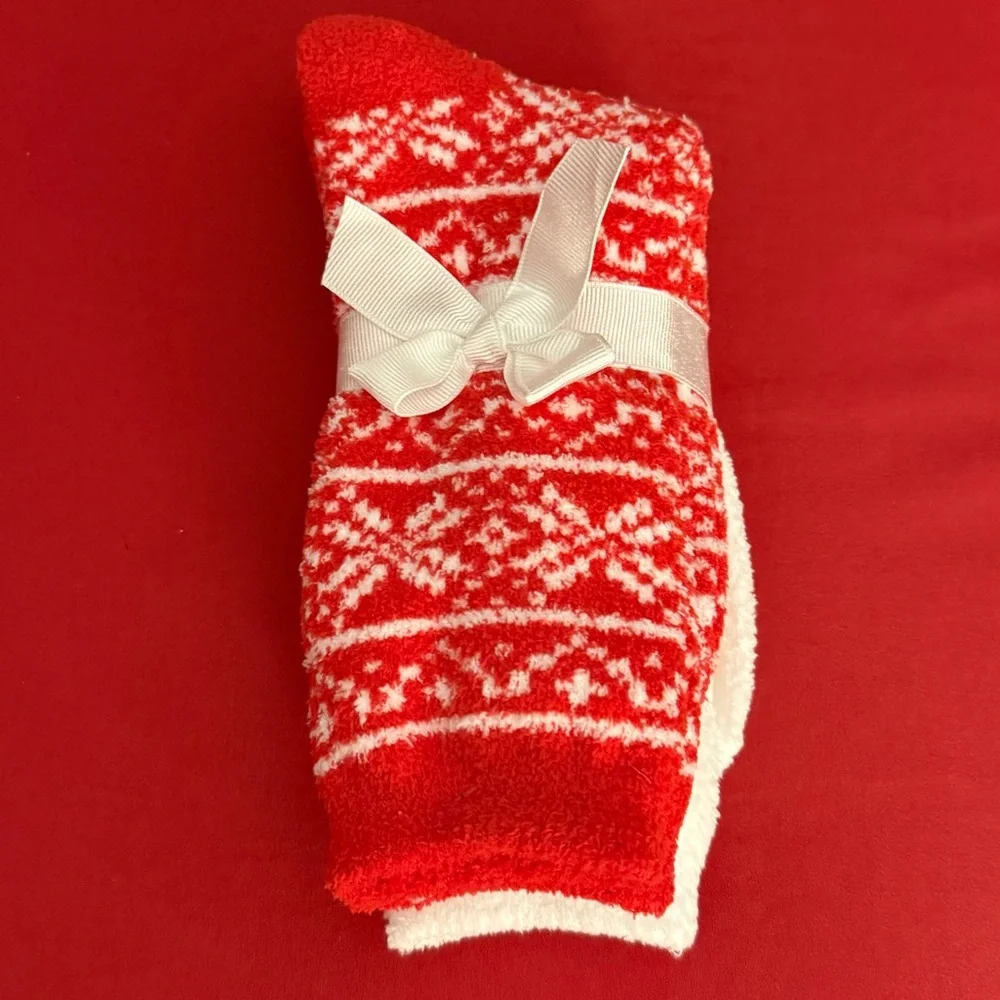 Lane Bryant Cozy Holiday Socks 2‎ pairs One Size NWT